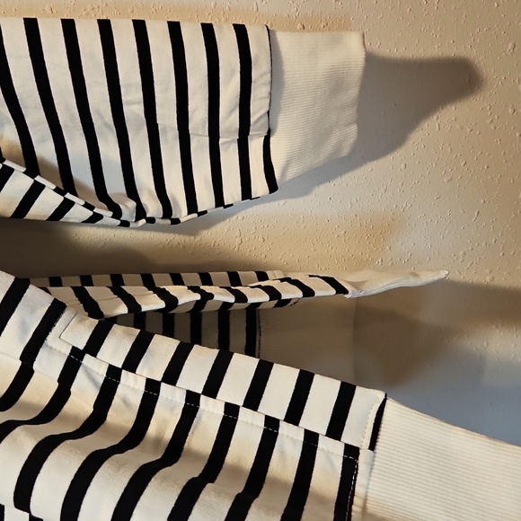 NWT Liam & Co Black & White Striped Terrycloth Crew Neck Oversized Sweatshirt L - Picture 4 of 4